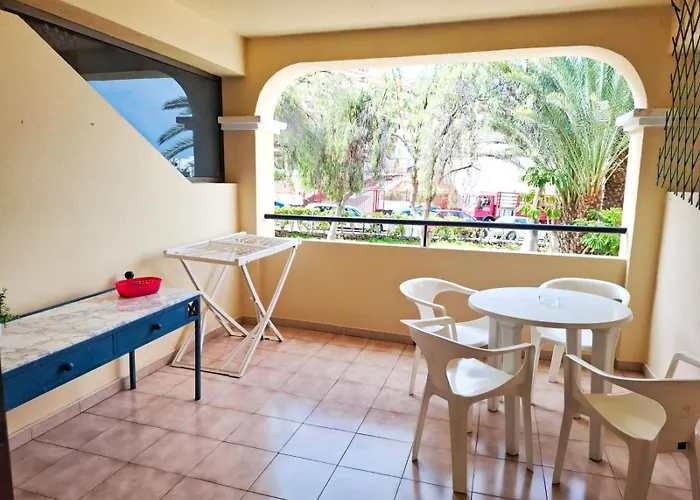 アパート Castle Margherita's ロスクリスティアーノス